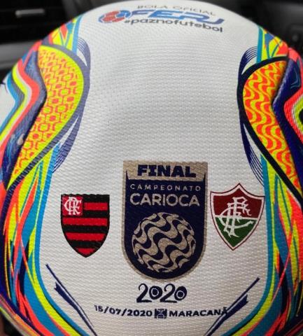 Bola da Final Carioca 2020